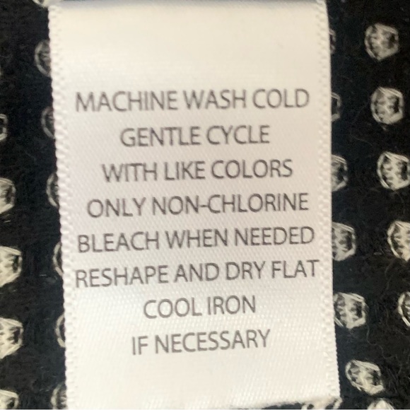 Westbound pull over shirt top, light Weight great for work out cover - Picture 7 of 8